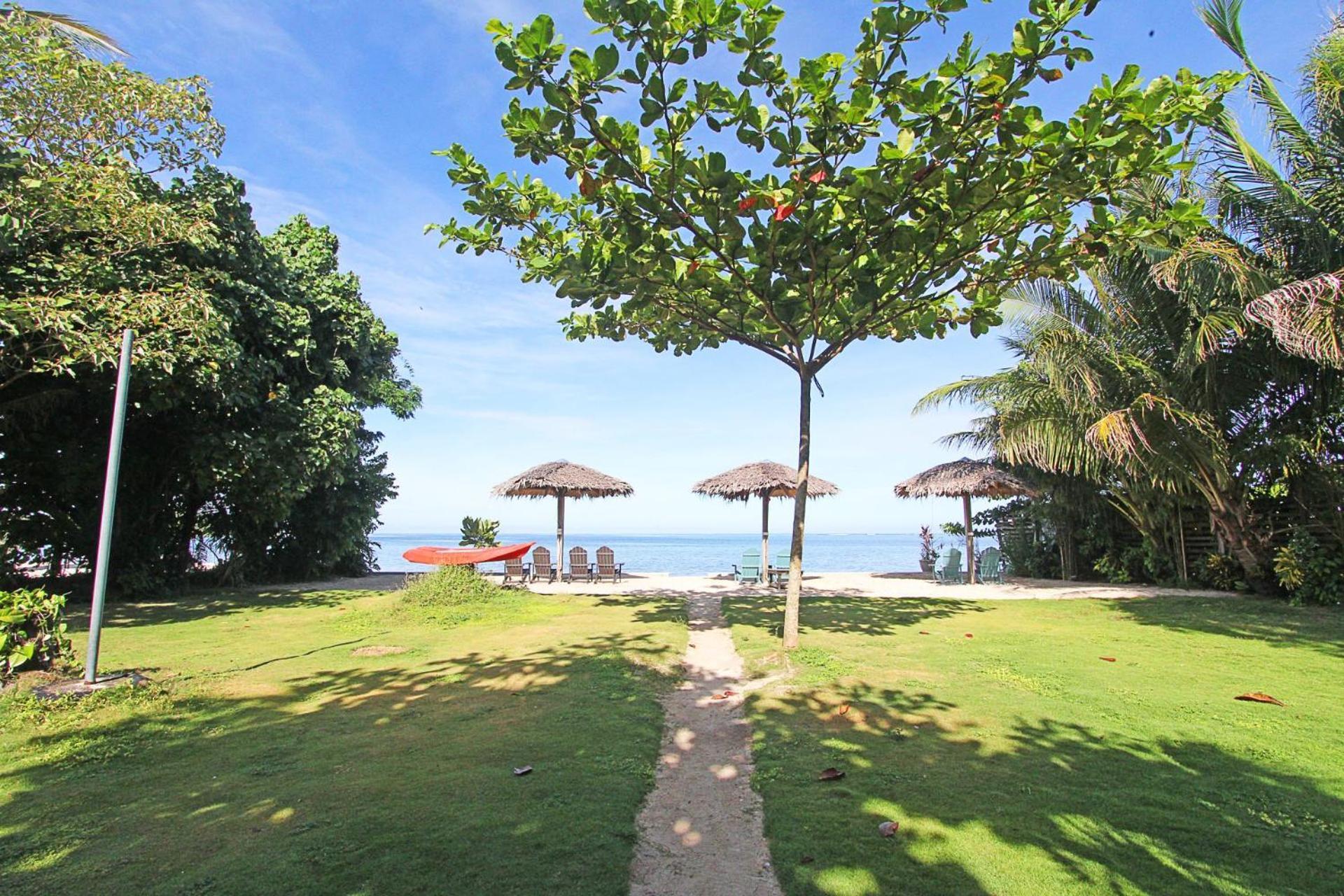 Jonas And Twins Resort General Luna  Exterior photo